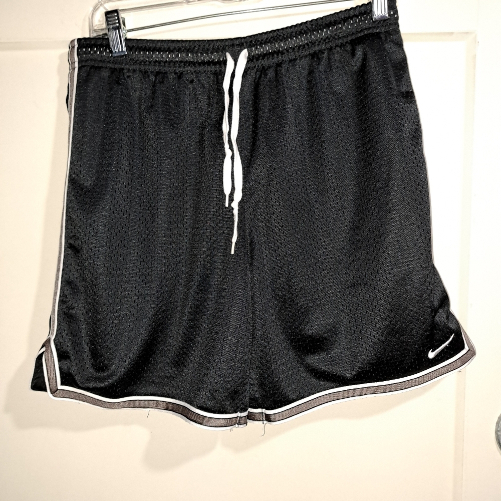 Nike atheltic/ basketball shorts